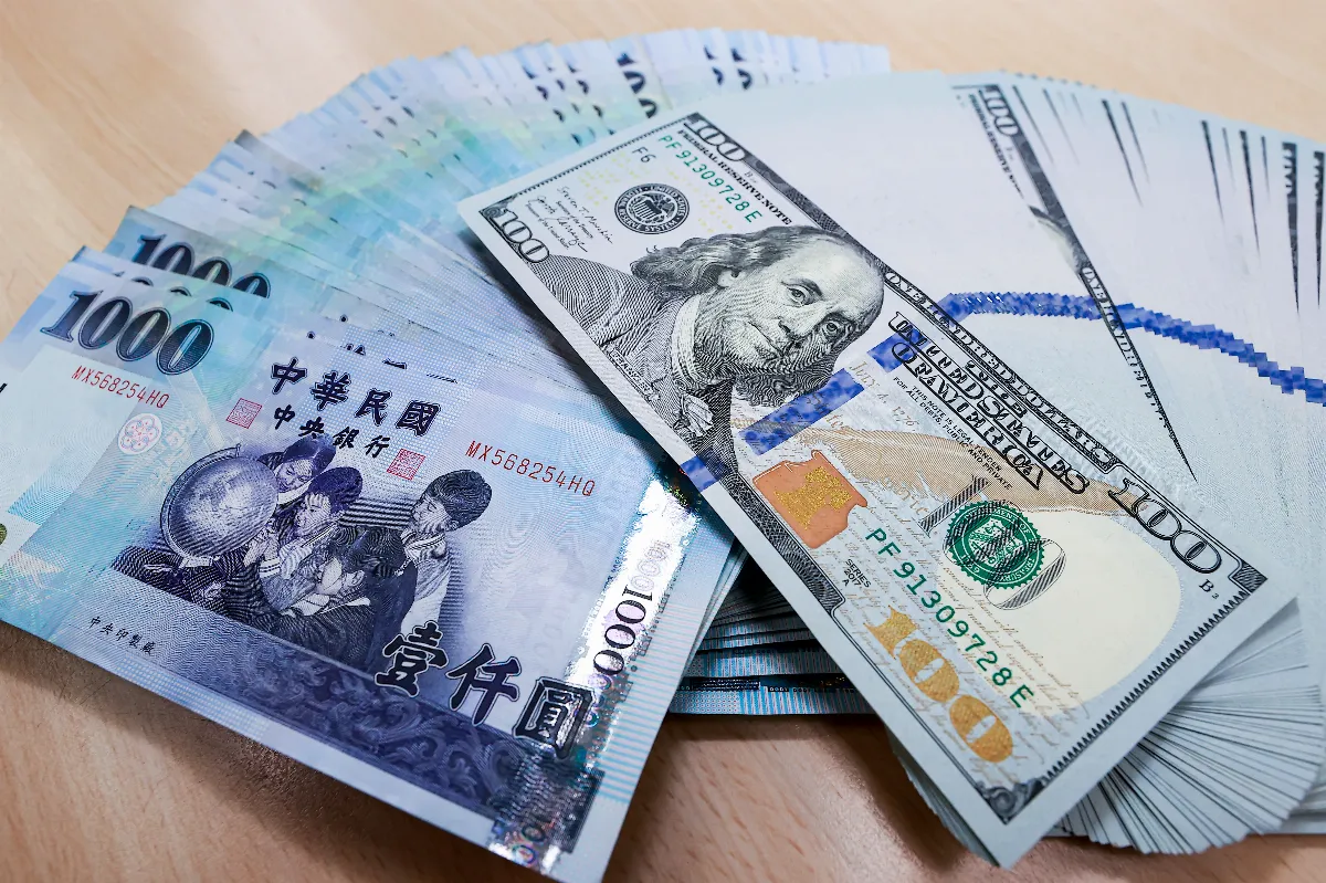 關稅稅率不確定性消除 台幣兌美元重返30大關