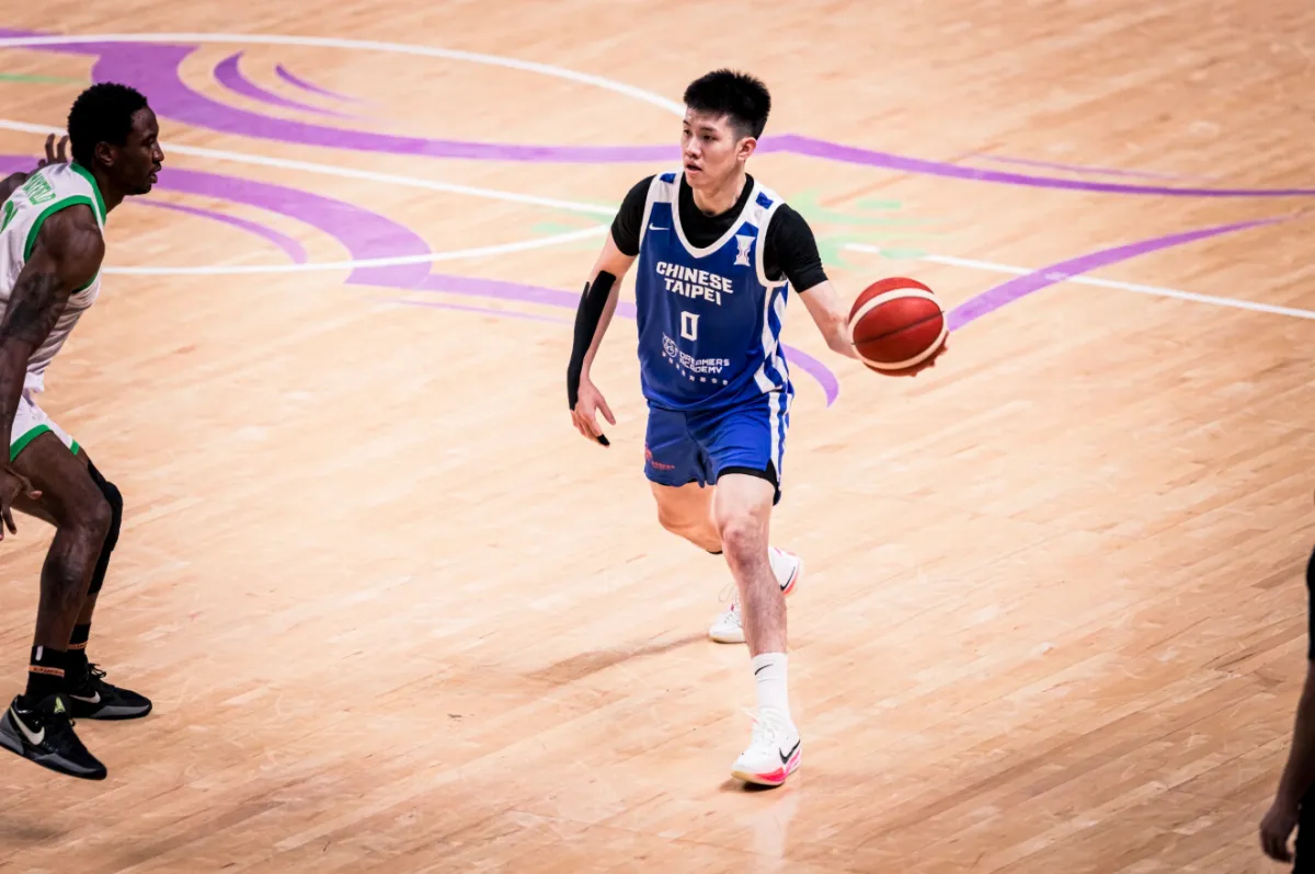 籃球／胡瓏貿給林庭謙按讚 手感來了拚命做球