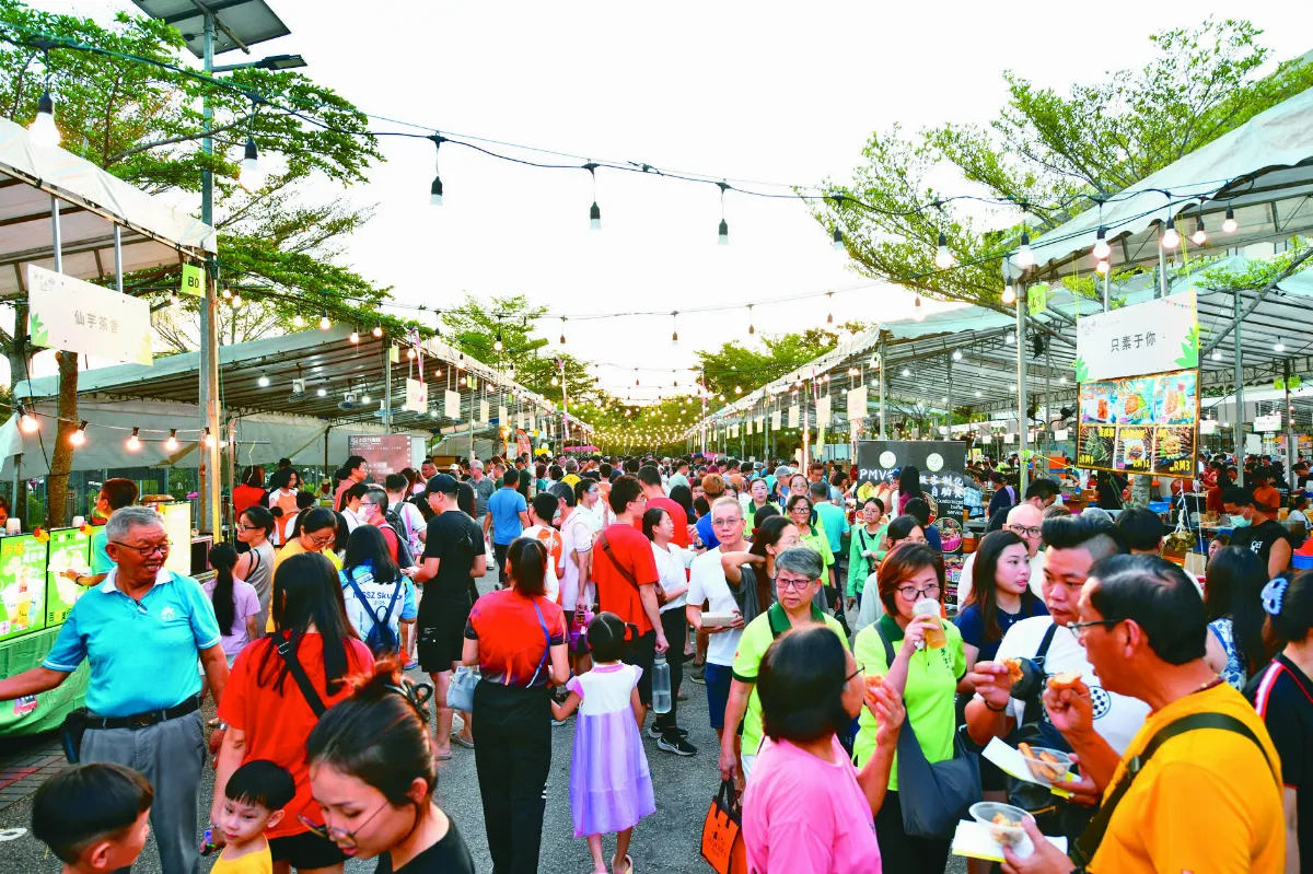 新馬寺無肉夜市 逾2千人響應