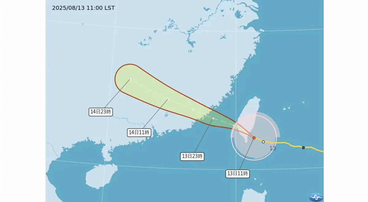 楊柳颱風台東外海準備登陸 蘭嶼測17級強陣風、南部下午風雨增強