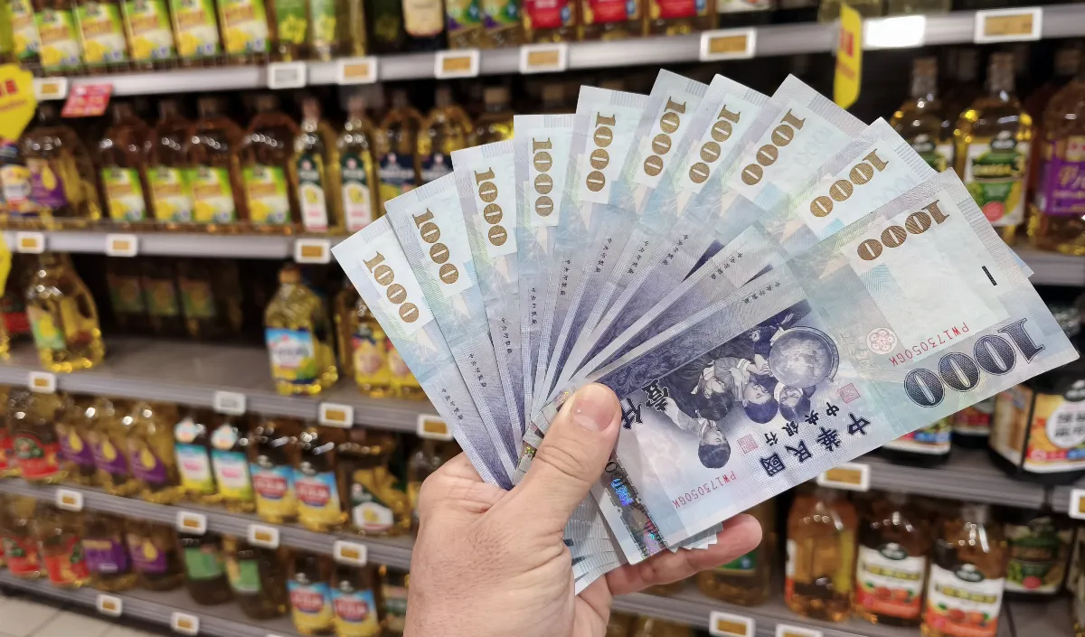 普發現金不設門檻 行政院：關稅天災及合憲考量