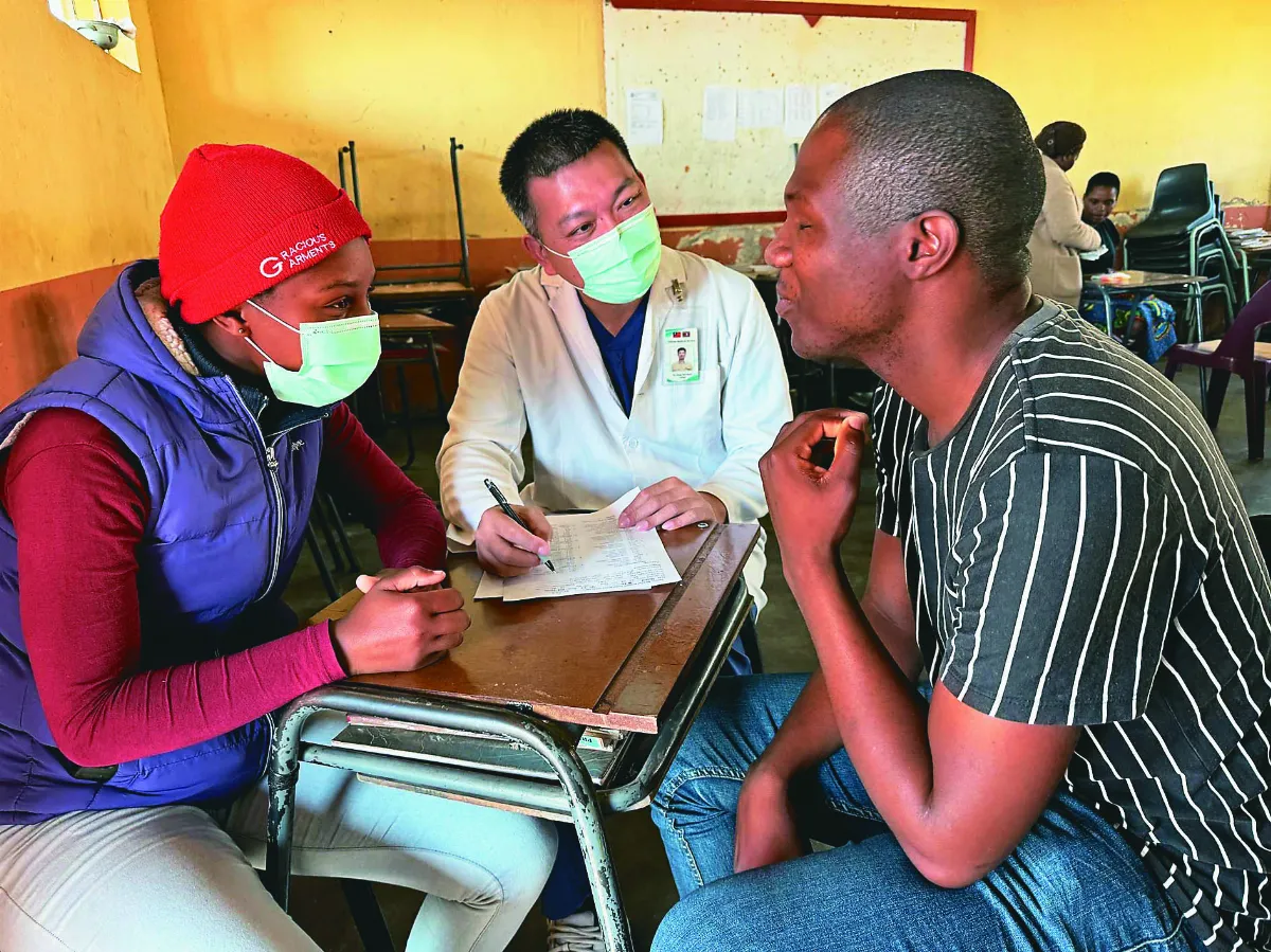 台灣醫療外交 傳承愛與責任