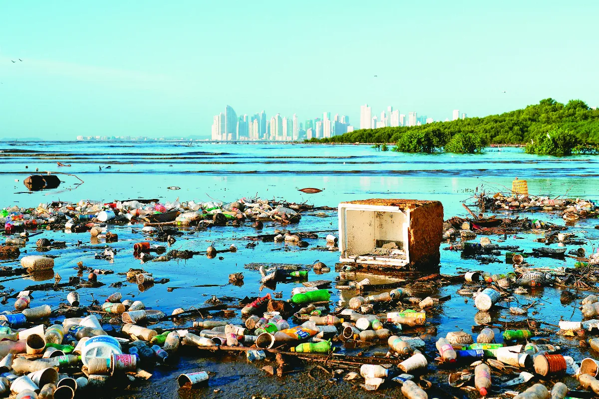 新型塑膠可溶於鹽水 海塑汙染有解