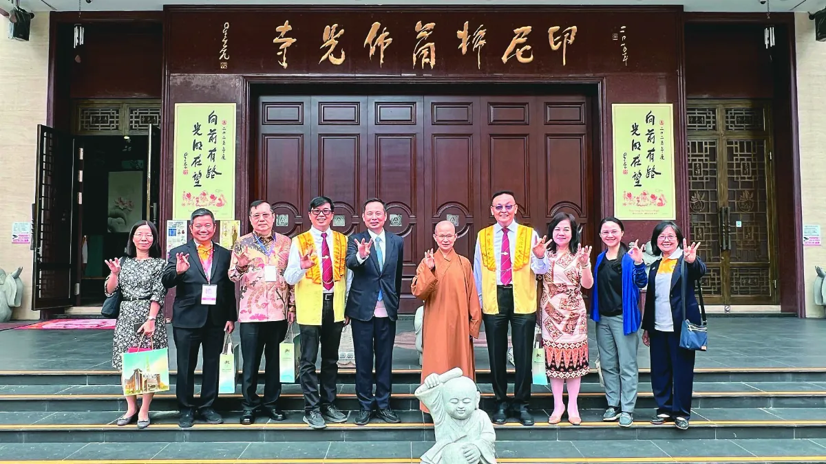 駐印尼大使洪振榮 參訪棉蘭佛光寺