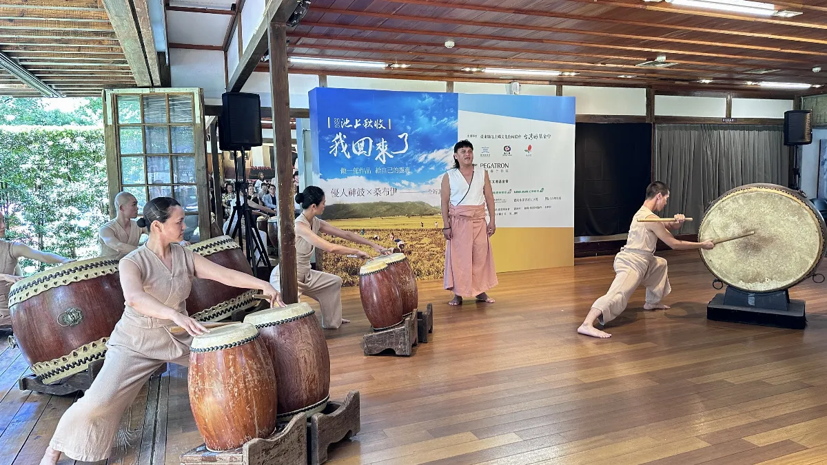 優人神鼓與桑布伊首度合作 池上秋收上演《我回來了》