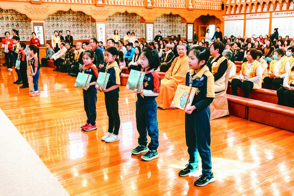 緬懷大師、供僧 西澳州議員肯定佛光山貢獻