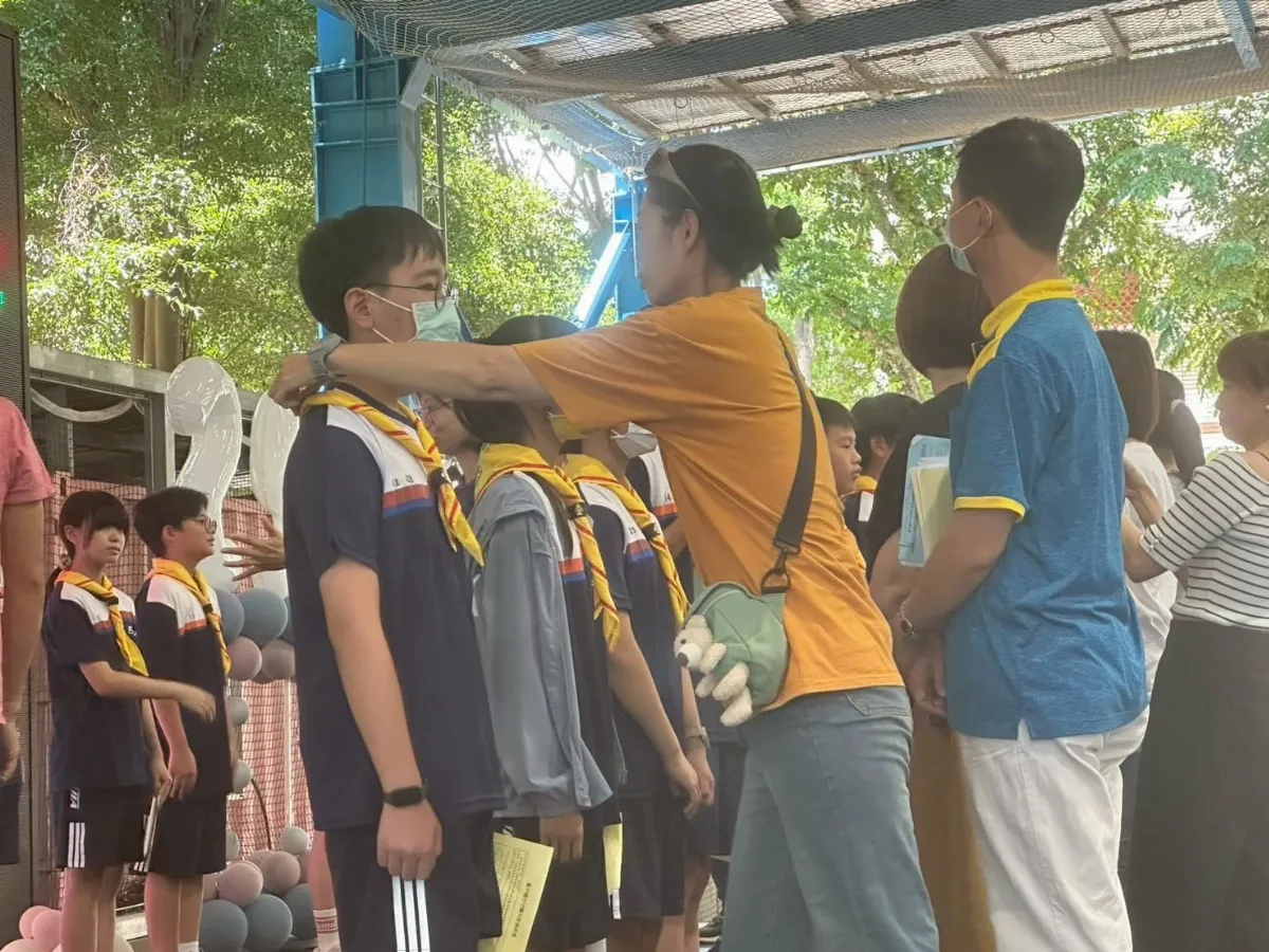 長成青少年 國中新生過「道心門」象徵責任啟始