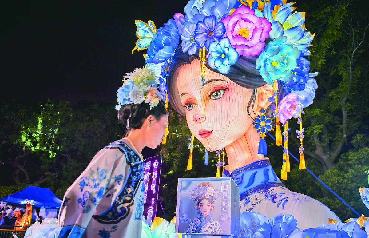 湖畔雨荷景觀 可對話聞荷香