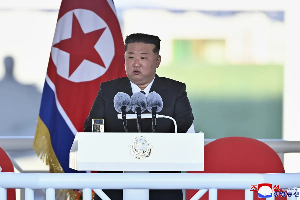 金正恩出席陸九三閱兵 「中朝蜜月」劍指川普