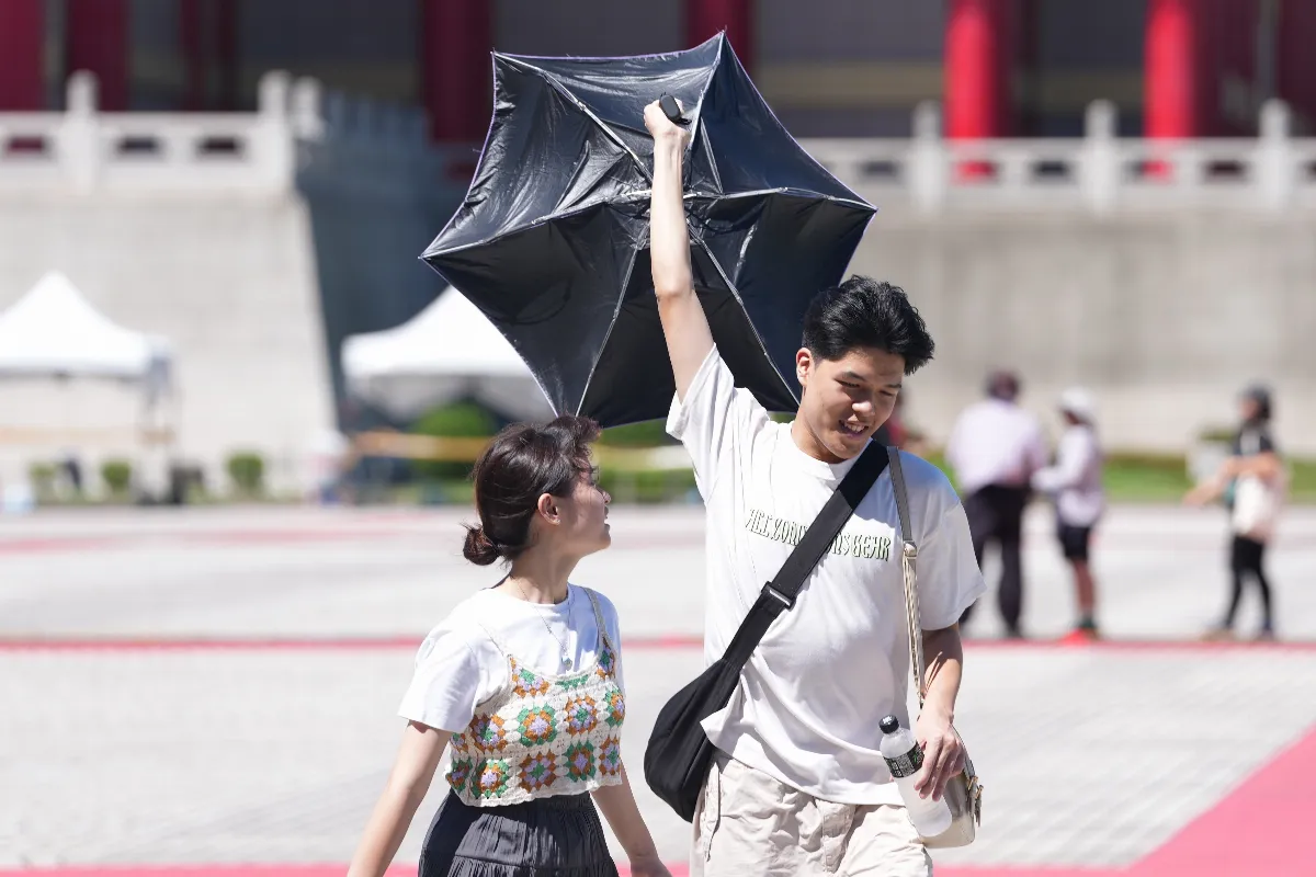 大台北高溫35度 各地注意午後雷陣雨