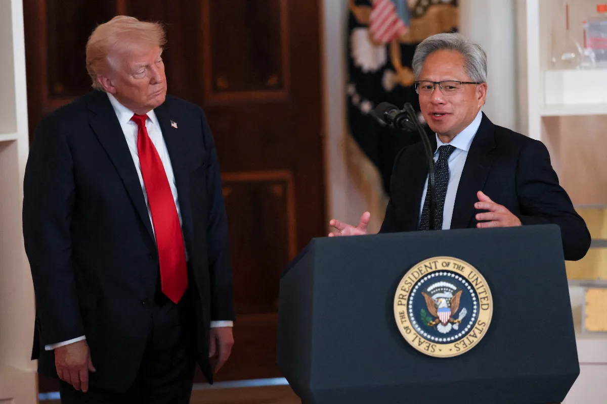 黃仁勳下周陪同川普訪英 出席英王國宴