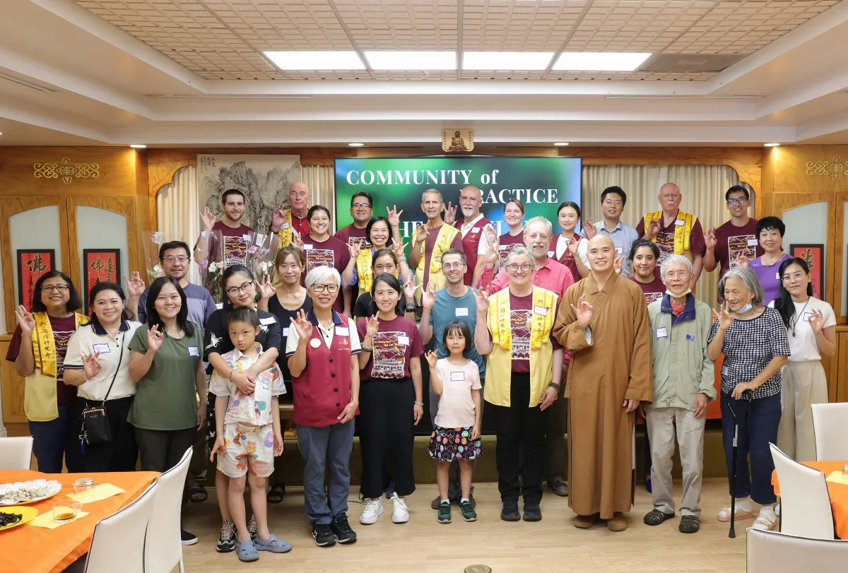 Hsi Lai Temple Hosts “Bodhi Cup” Trivia Game to Sharpen Wisdom in English-Speaking Practice Group