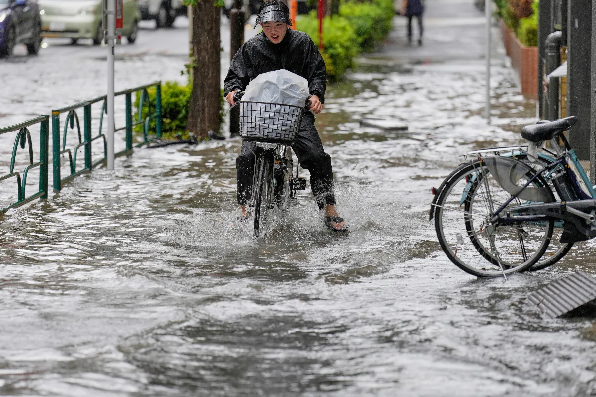 日本關東暴雨破紀錄 鄭明典：氣候變遷回不去了