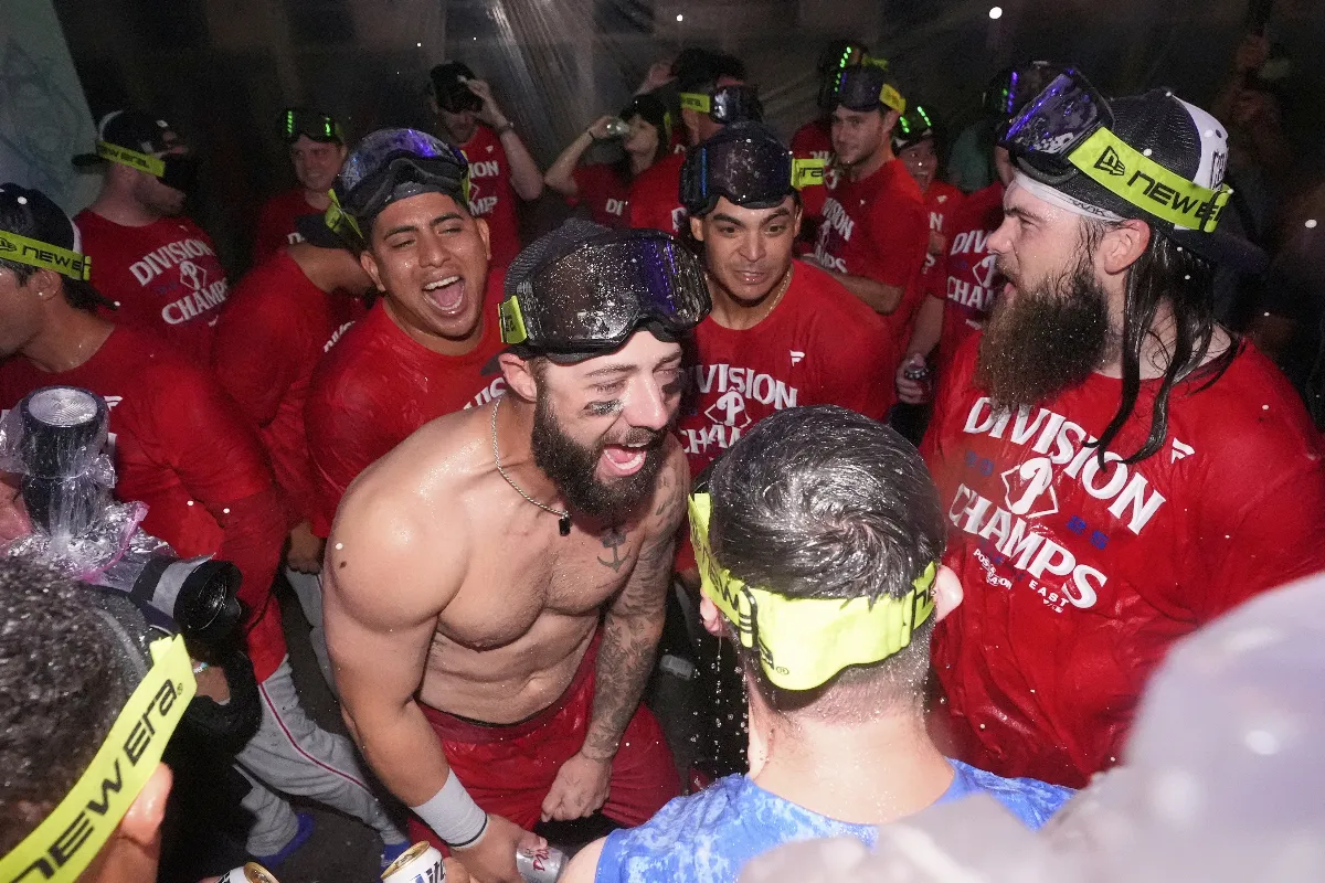 MLB／滿壘1出局沒逆轉 道奇目送費城人稱王國東