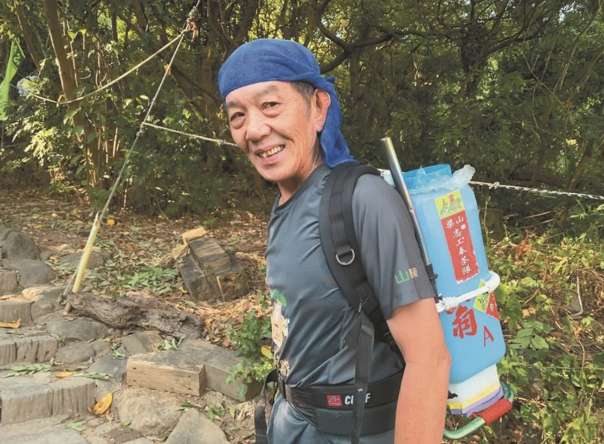 30年「奉茶人生」 柴山「生哥」揹水身影不再  