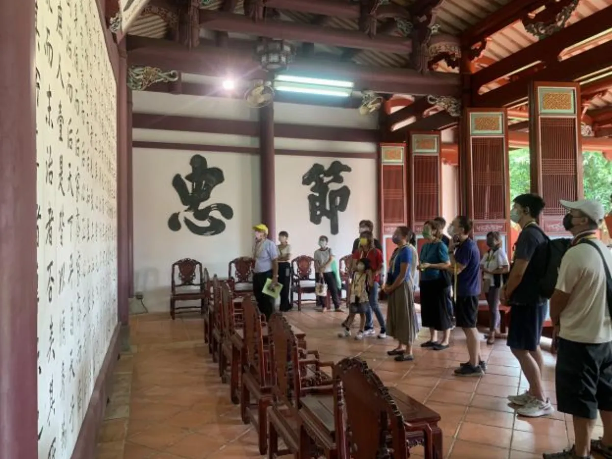 孔廟文化節啟蒙大典登場   百位小一生點硃砂開智慧