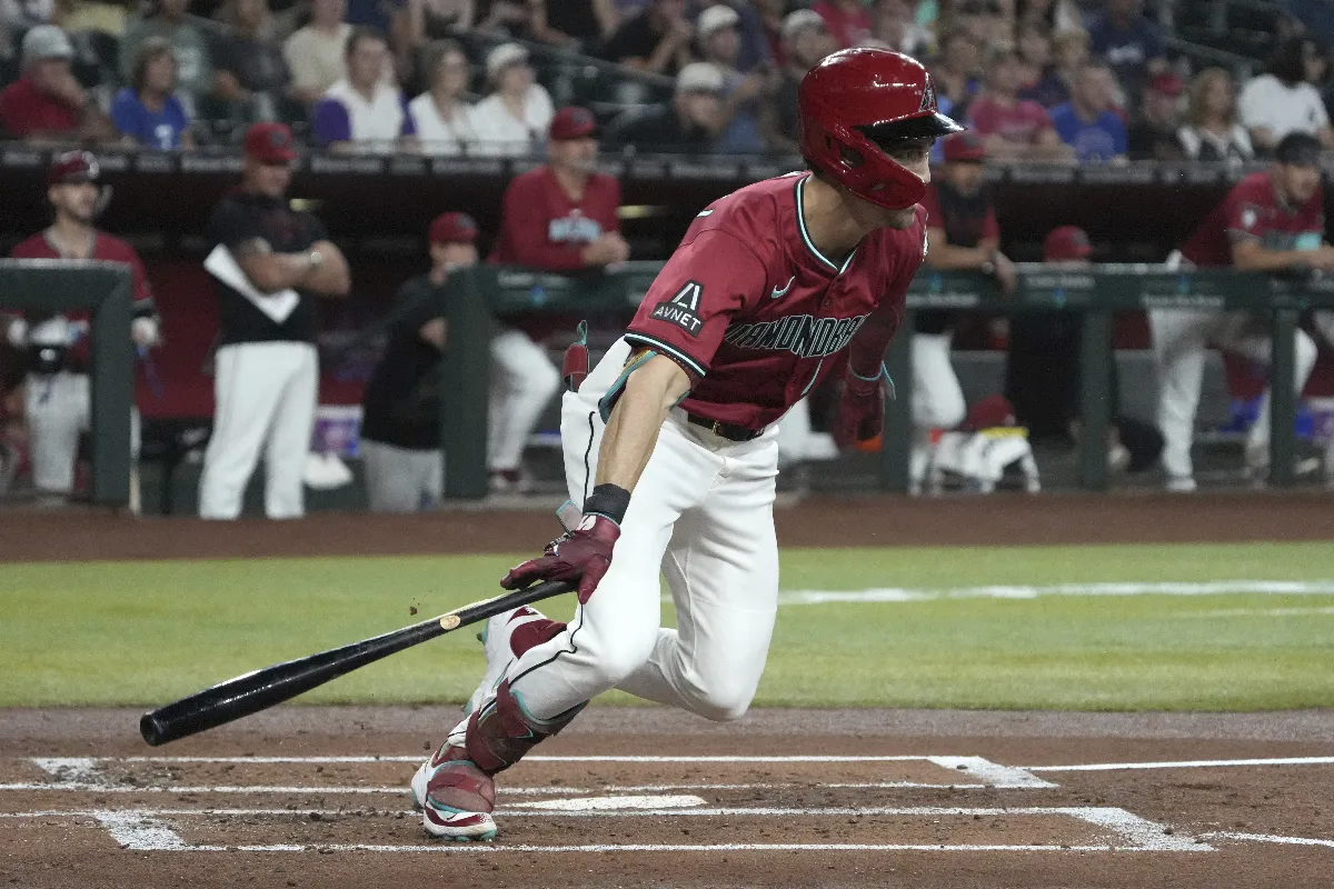 MLB／響尾蛇隊史第1人 卡洛爾單季30轟、30盜