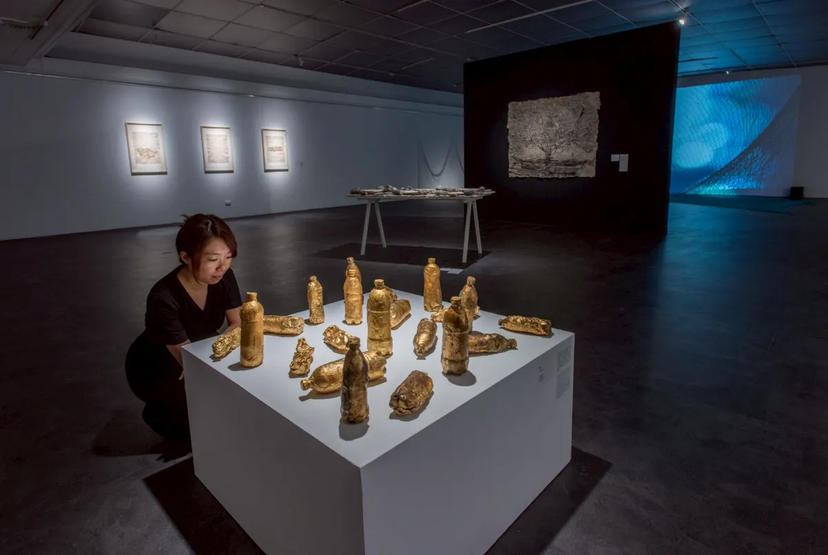 異域文化的生命經驗 《跨越海洋》展移工離群記憶