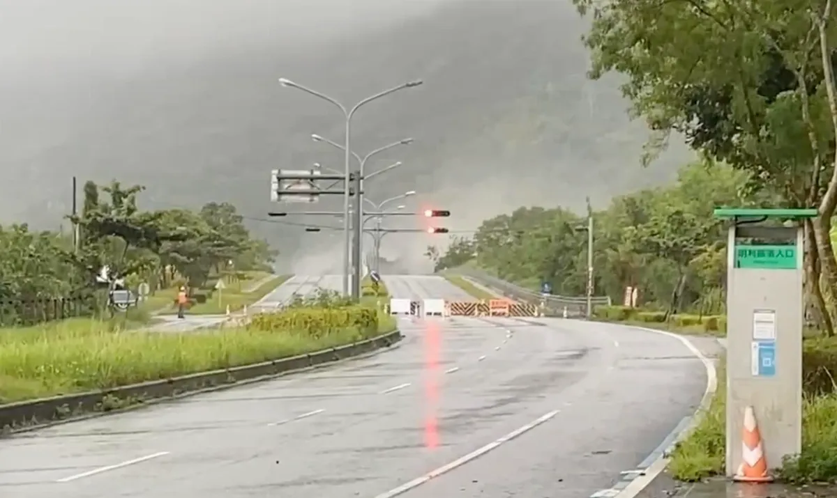 馬太鞍溪橋封閉後遭沖毀 公路局評估明中午說明