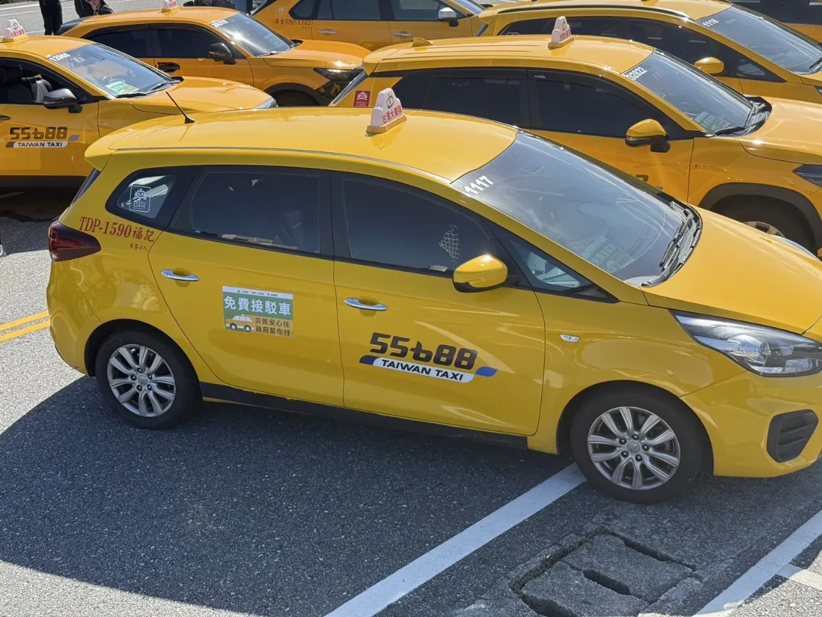 公路局提供免費計程車接駁 每日10小時20輛往返光復