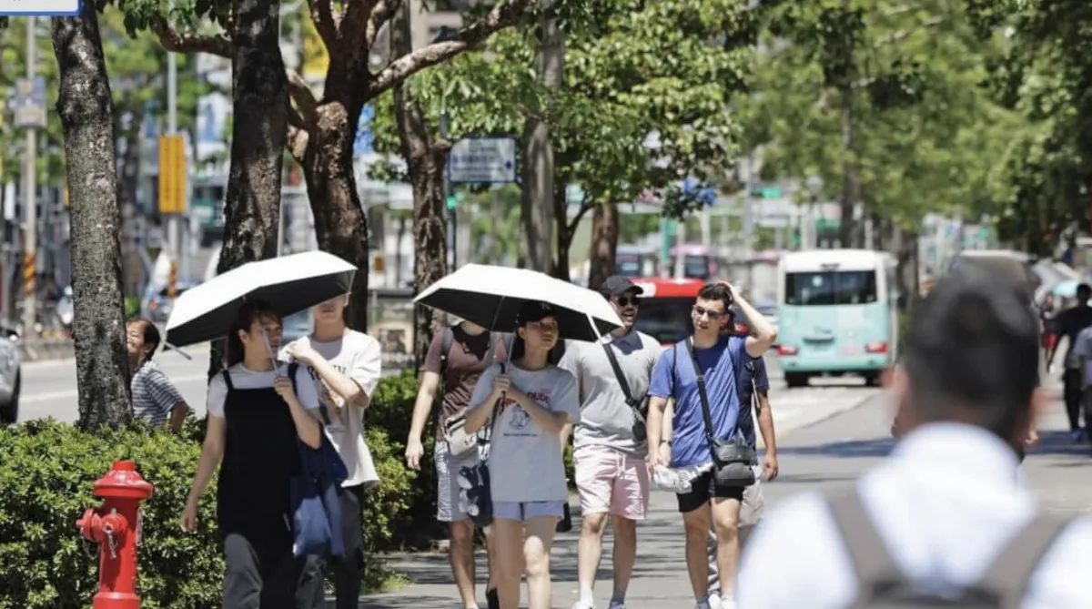 熱帶低壓估生成恐增強為颱風 路徑較樺加沙偏