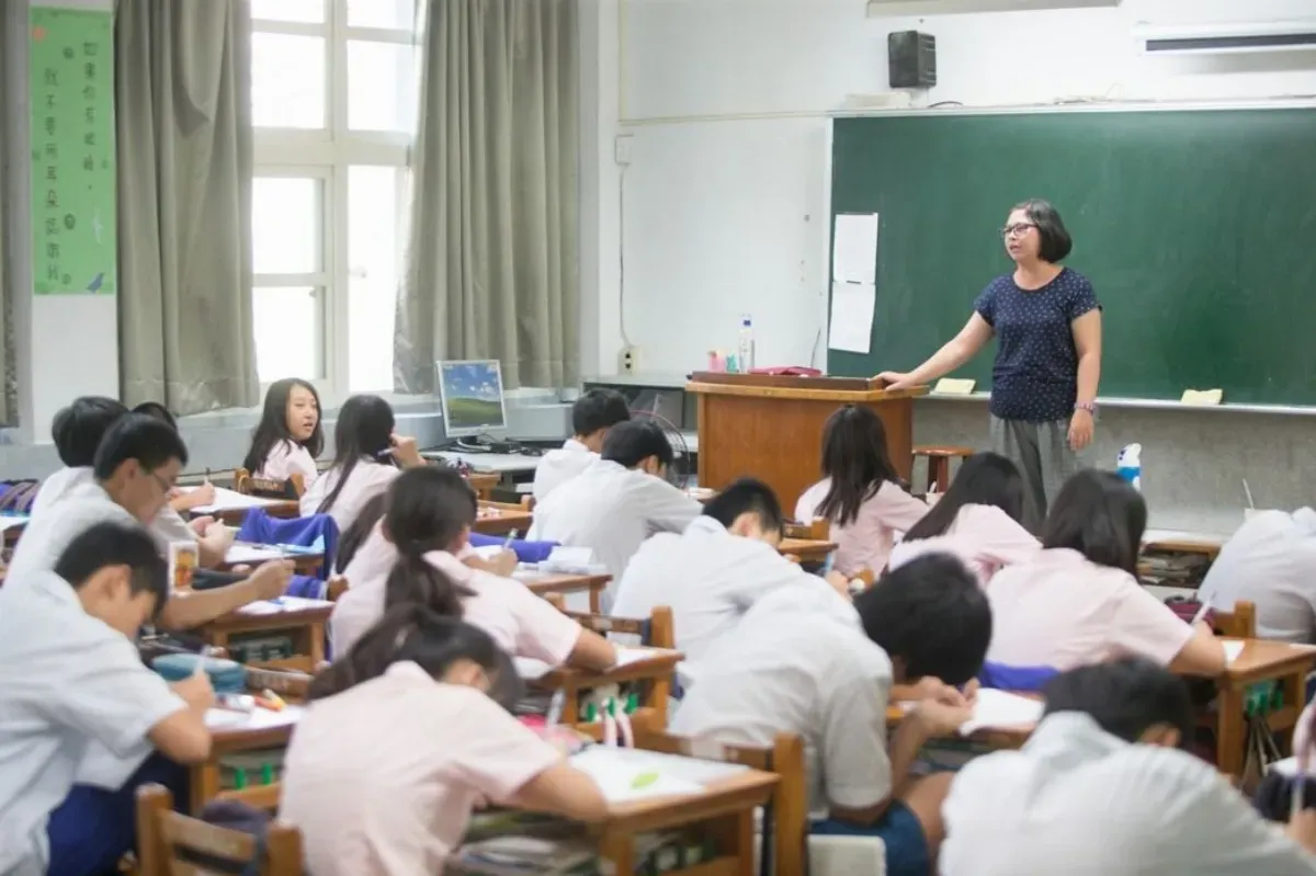 全教總籲提升待遇解教師荒 重申身心假應獨立計算