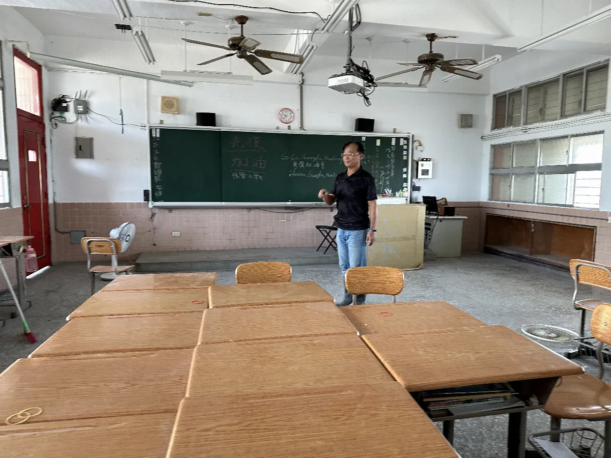 花蓮光復國中小7日復課 課本文具已備妥