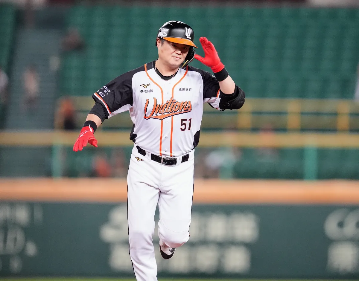 中職／前哨戰猿延長勝獅 胡金龍最後打席完美開轟