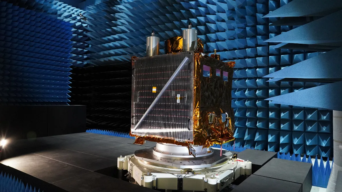 齊柏林衛星啟運赴美 首個自製衛星星系啟航