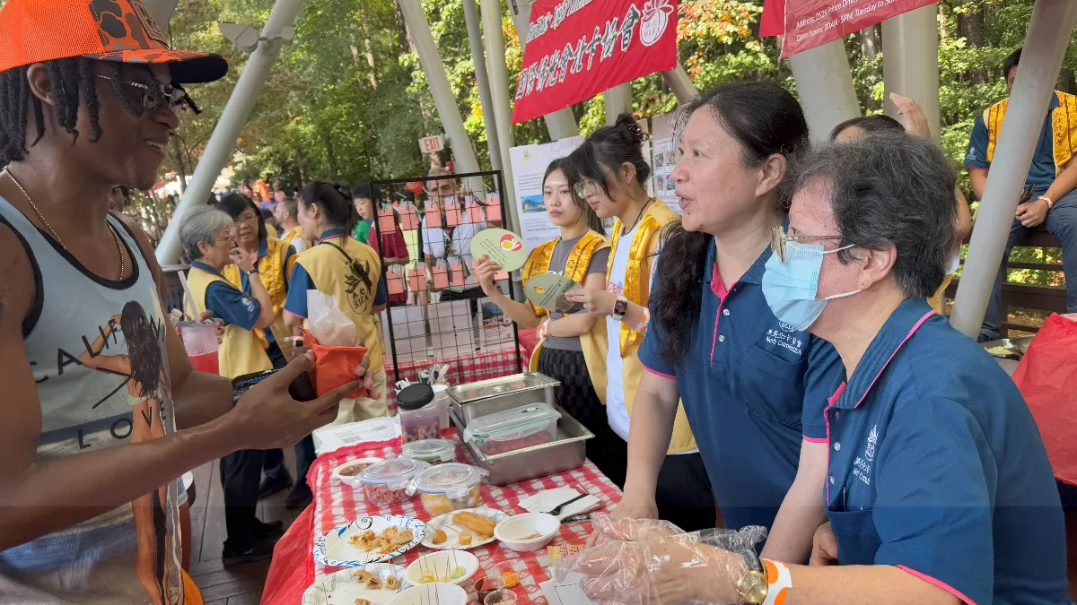 North Carolina Asian Festival Marks 10th Anniversary — Fo Guang Members Share Culture and Vegetarian Cuisine