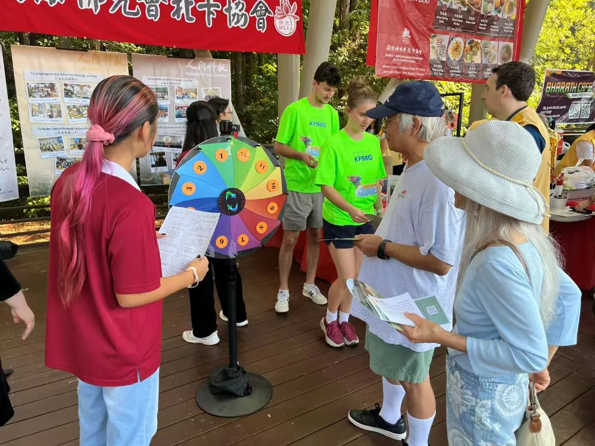 North Carolina Asian Festival Marks 10th Anniversary — Fo Guang Members Share Culture and Vegetarian Cuisine