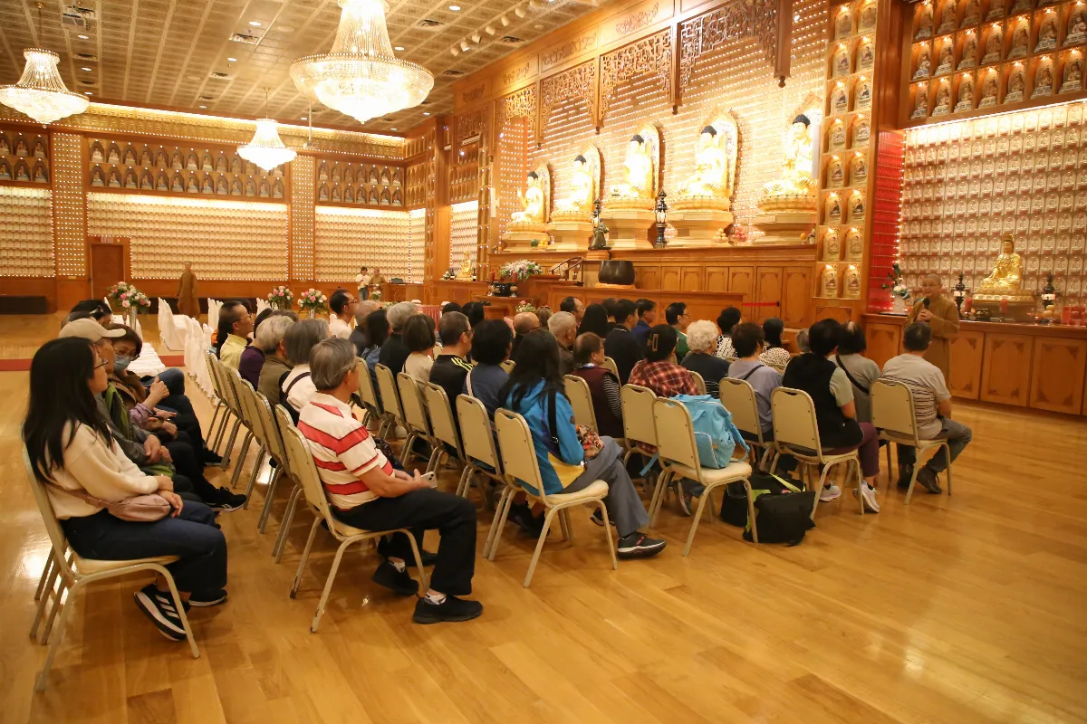 Yee Hong Seniors Discover Joy and Wisdom at Fo Guang Shan Temple of Toronto