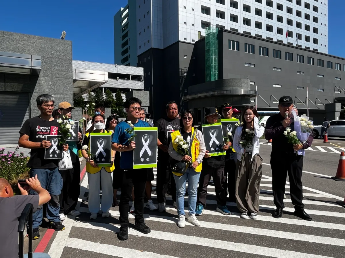 向已故空服員家屬要請假表 長榮副總認：作業疏失