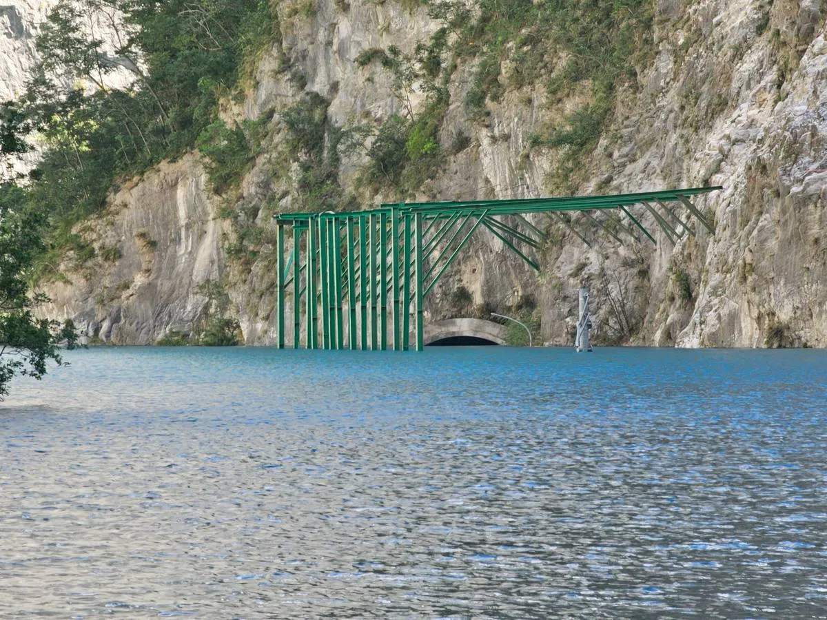 立霧溪堰塞湖可降挖引流 農業部揭馬太鞍溪差異