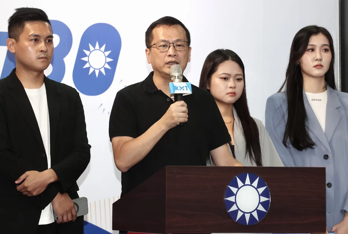羅智強承認敗選 祝賀鄭麗文當選主席