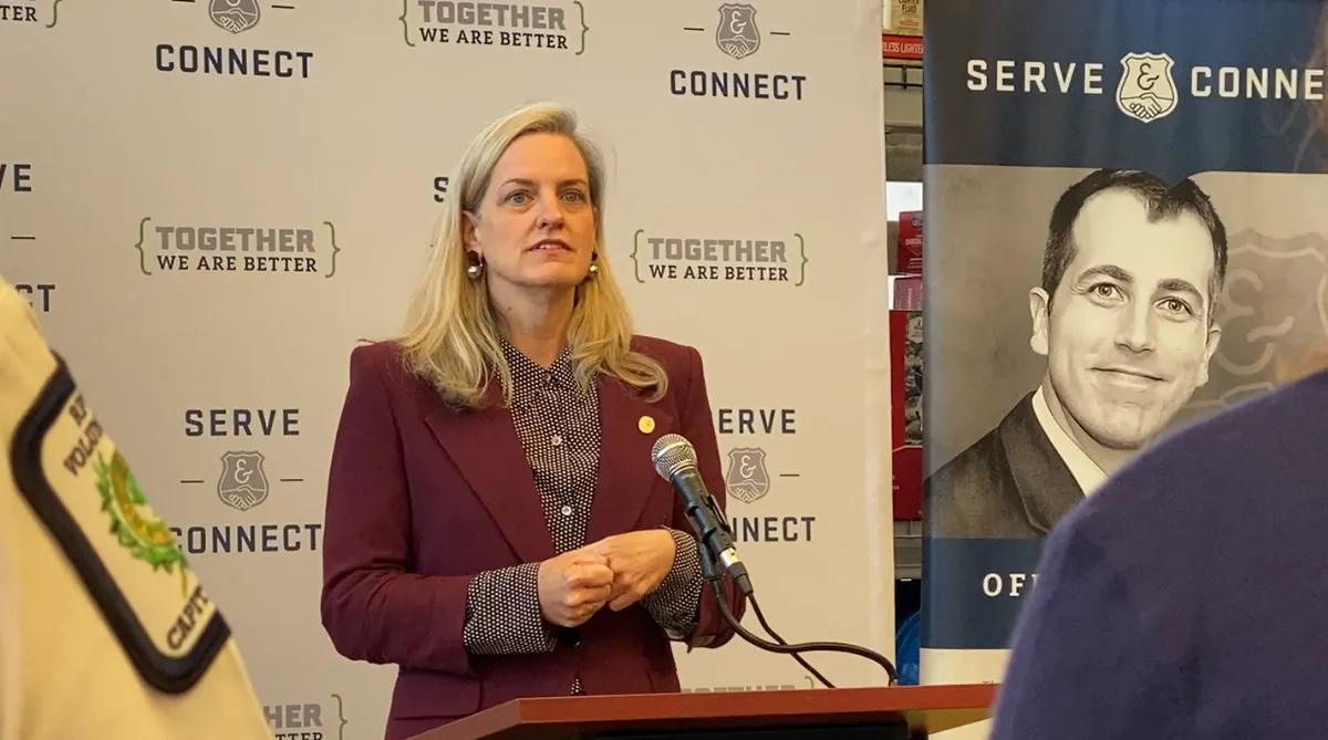 North Carolina Police and Community Unite to Spread Warmth through “Greg’s Groceries” Food Drive