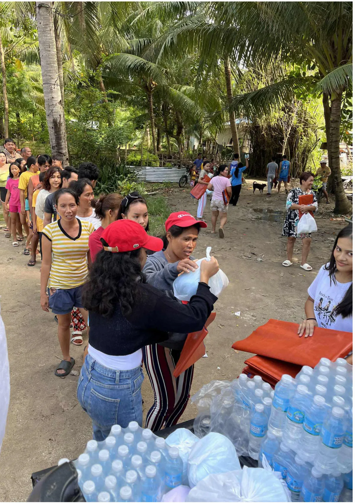 Chu Un Temple and BLIA Actively Engage in Earthquake Relief Efforts – Fo Guang Members Demonstrate Great Compassion in Assisting Victims