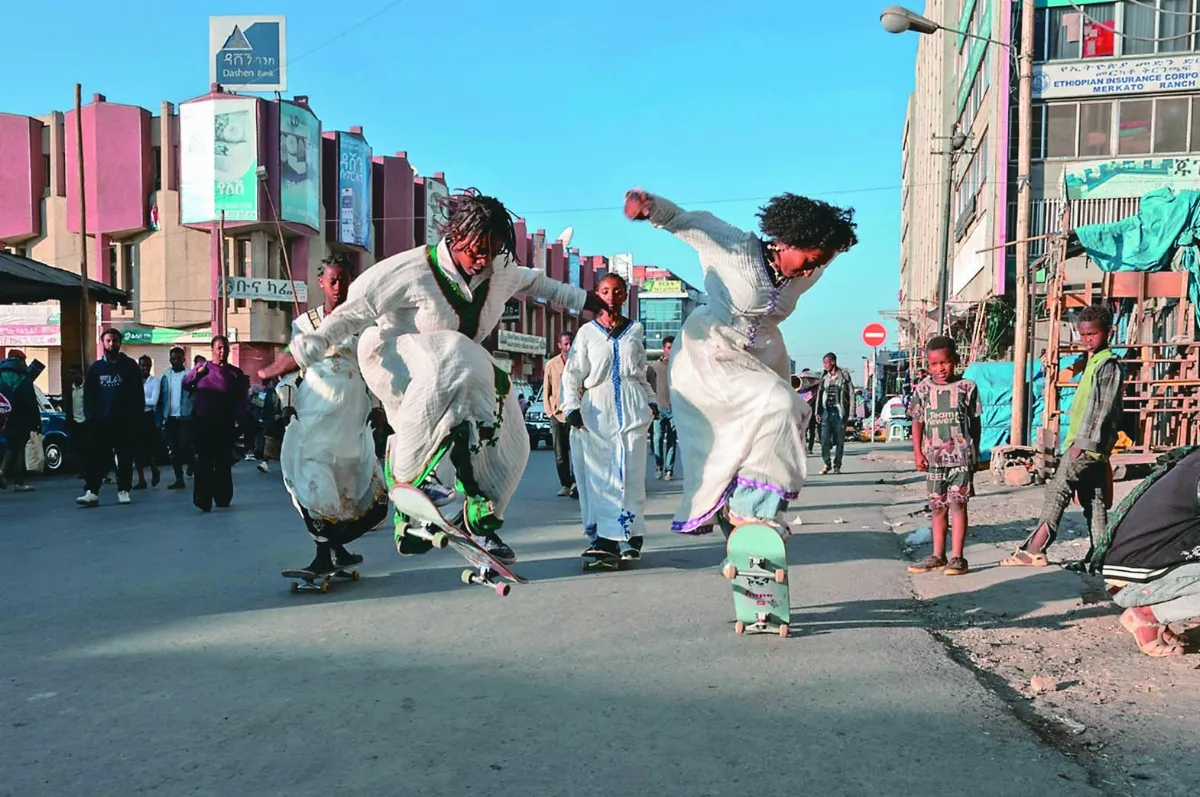 衣索比亞女孩 滑板翻轉未來