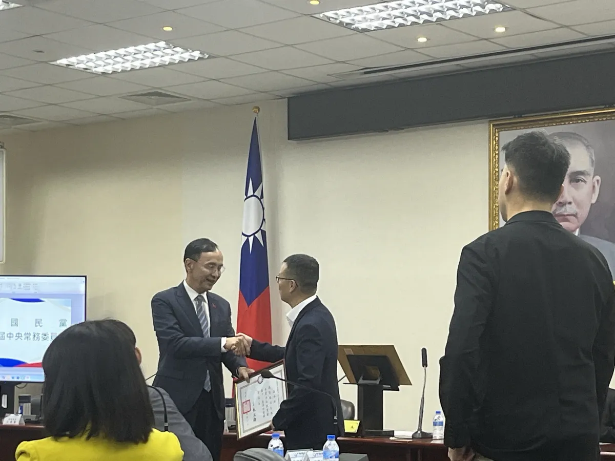 國民黨主席朱立倫月底率黨工總辭 鄭麗文公布首波黨務人事