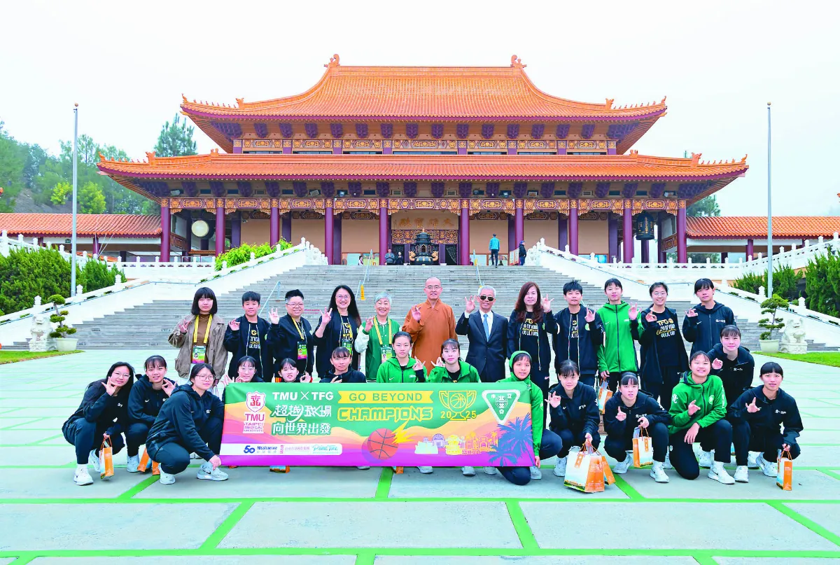 北一女籃隊移訓南加 與佛陀相遇西來寺