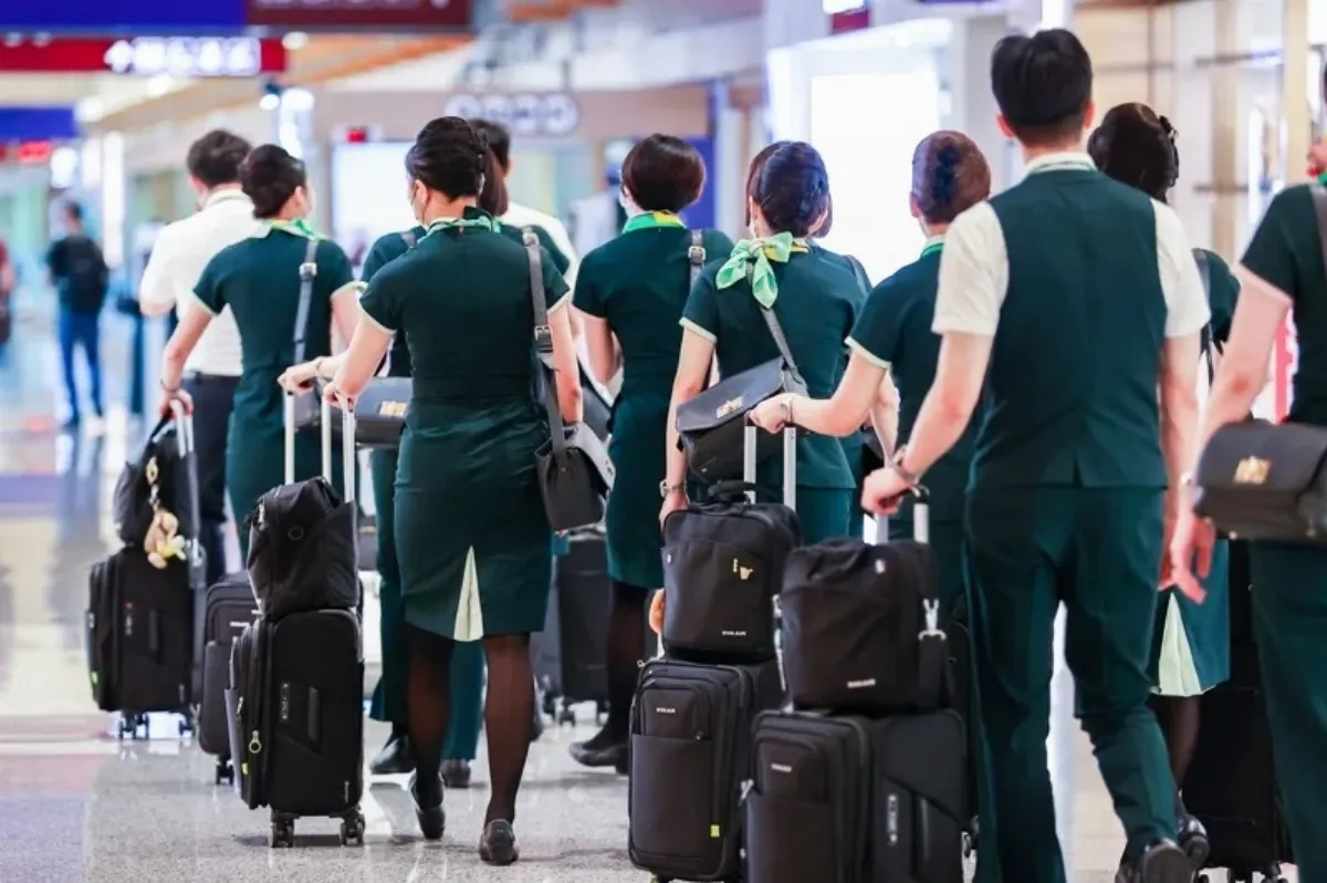 長榮航空放寬病假規定 同步取消旺日請假加重扣分