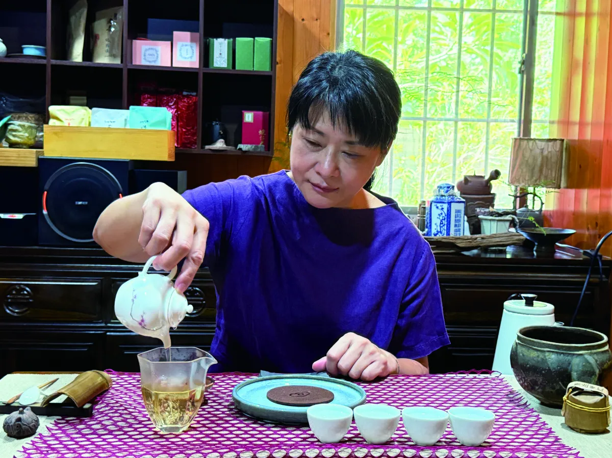 魏碧糈 用茶講心教品德