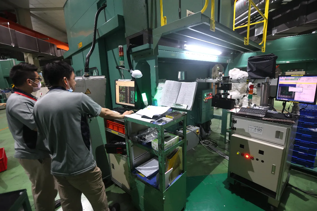 AI帶動製造業回溫 台灣10月PMI止跌重返擴張