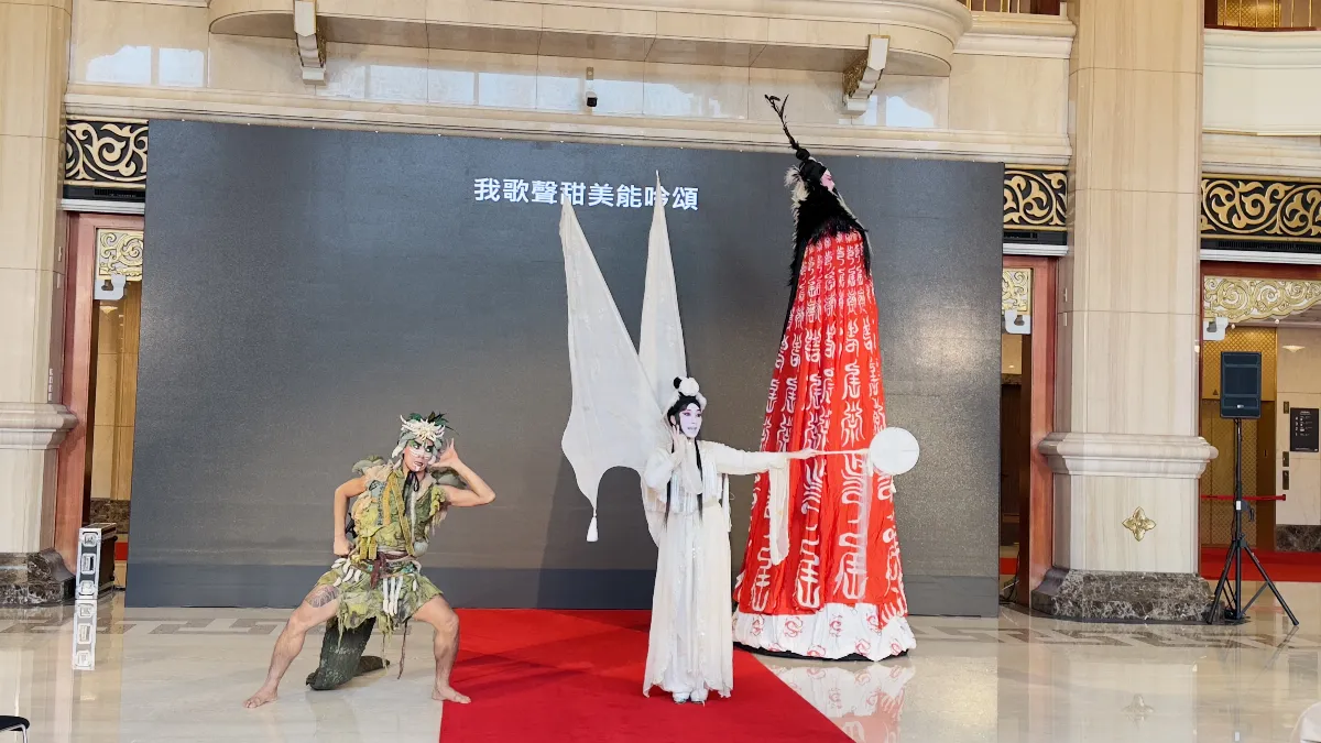 三公尺魔法師震撼亮相！吳興國《暴風雨》集結Z世代重磅回歸