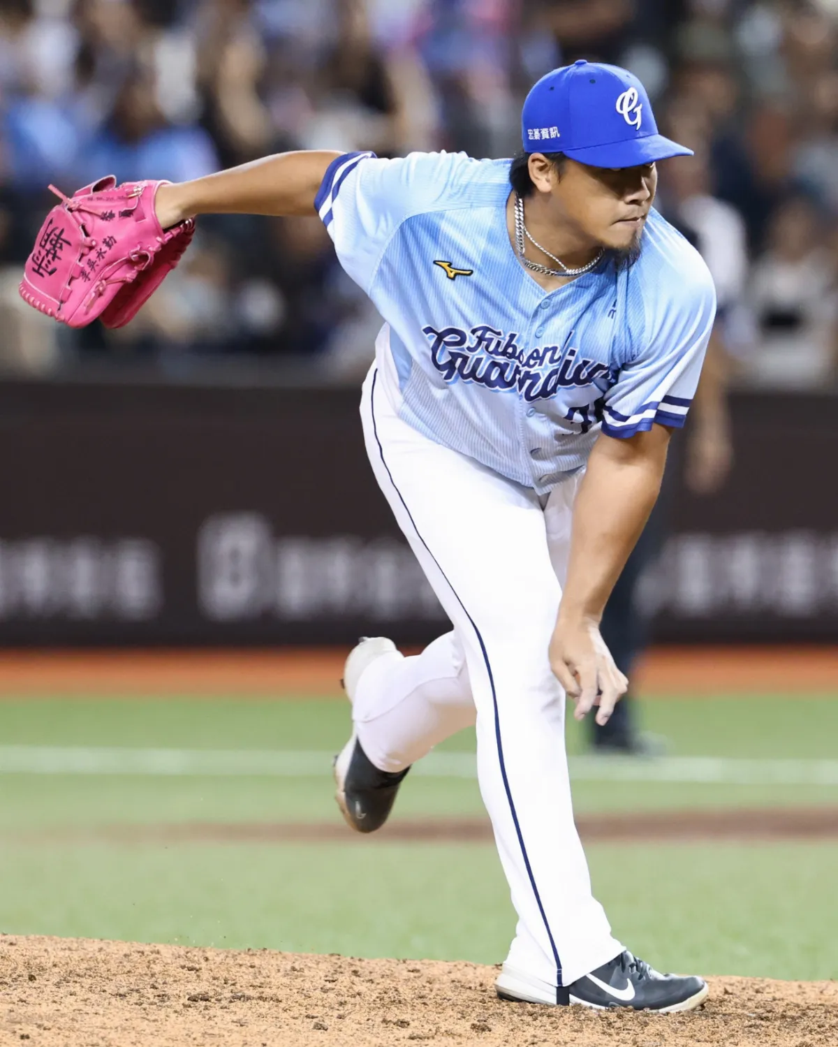 中職／轉隊寫生涯9年奇蹟 李吳永勤奪最佳進步獎