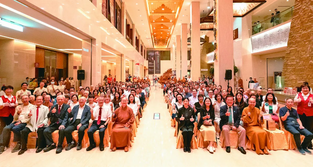 華彩萬象石窟藝術 佛館開幕