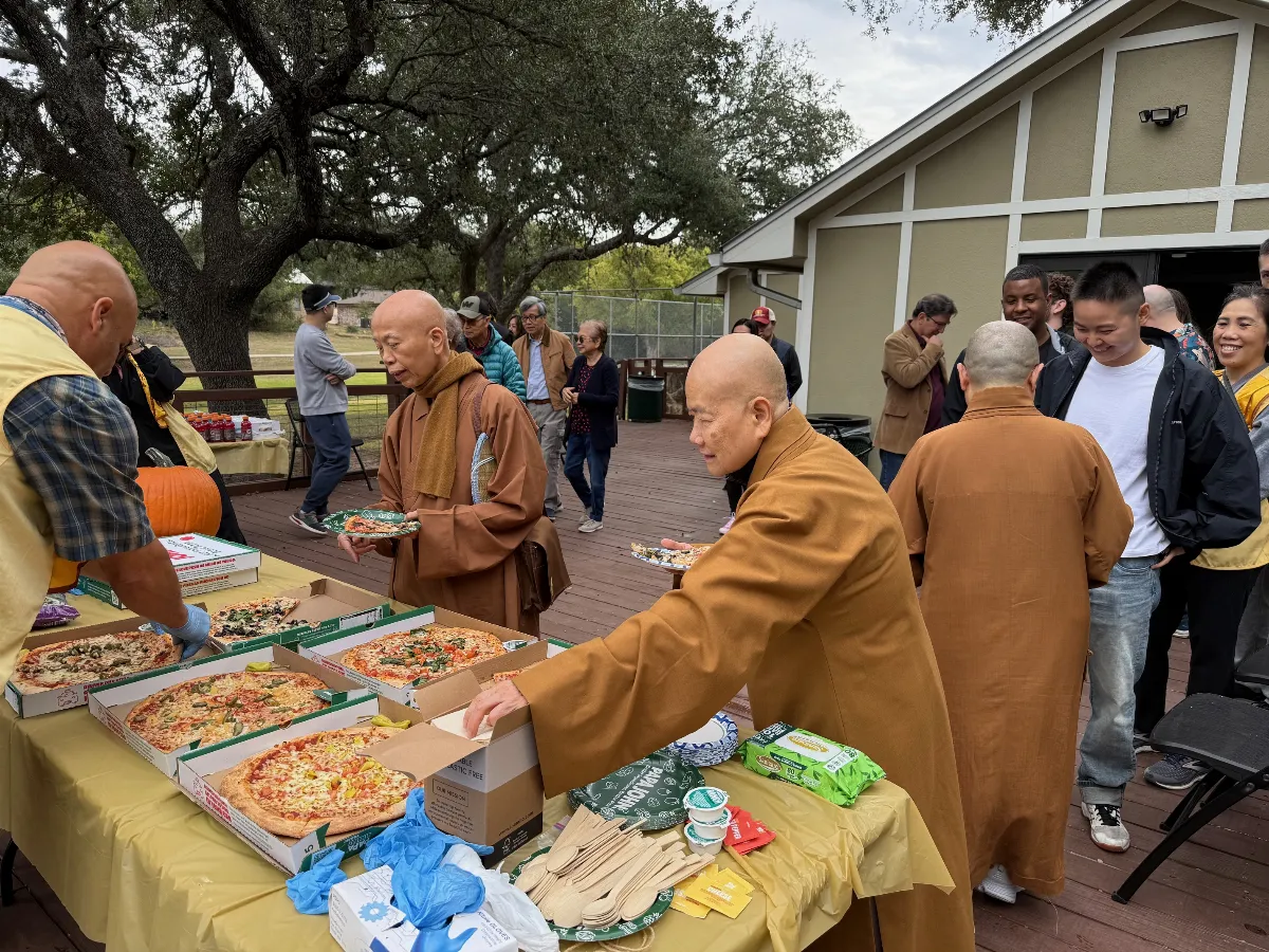 Autumn Dharma Joy & Spiritual Connection — BLIA Austin Fall Outdoor Picnic