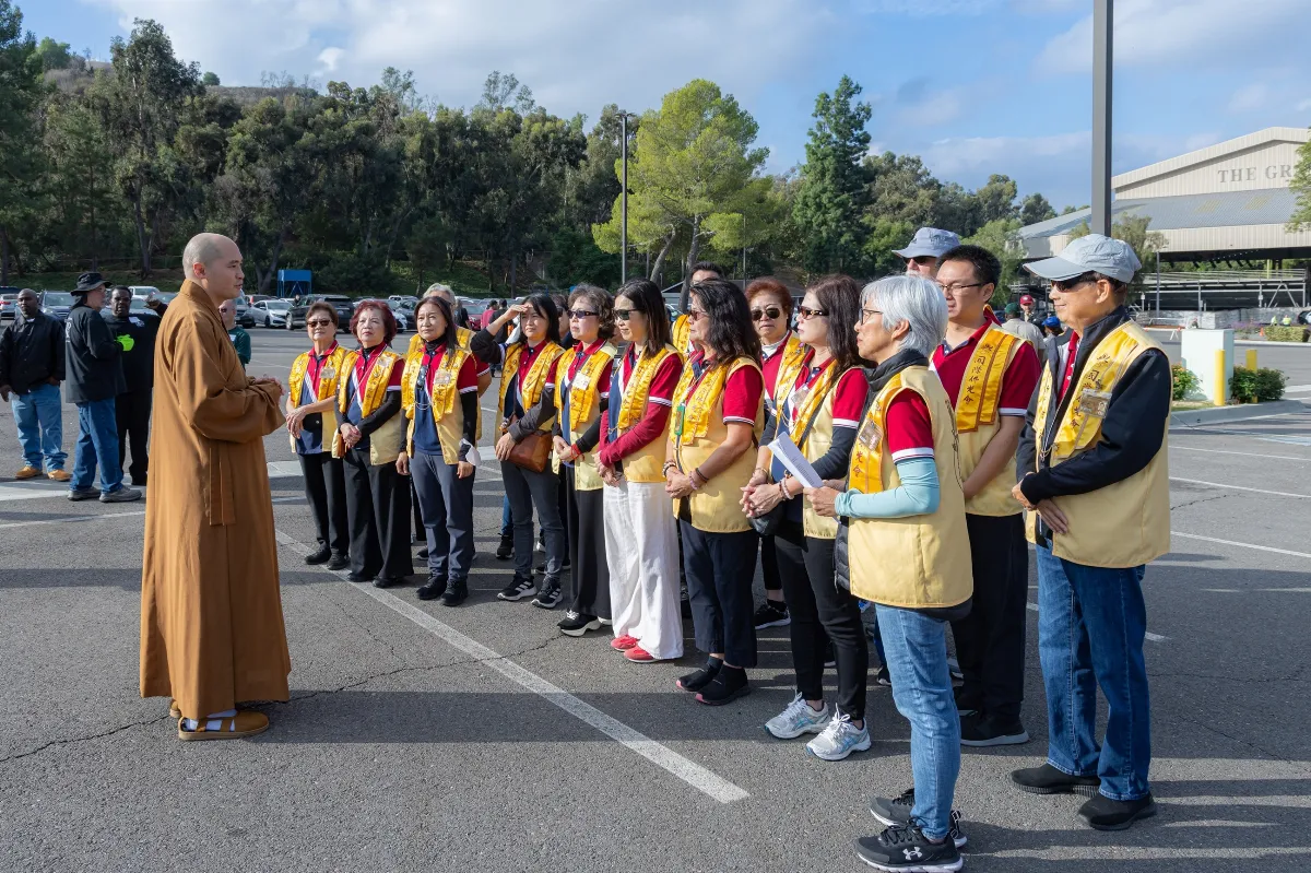 Hsi Lai Temple Partners with Food Bank to Bring Warmth and Compassion to the Community