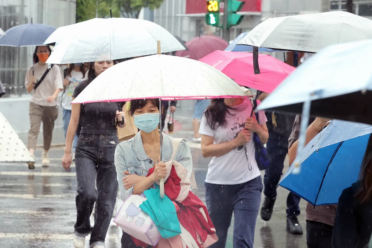 颱風及外圍環流影響 大台北及宜蘭等地防豪雨