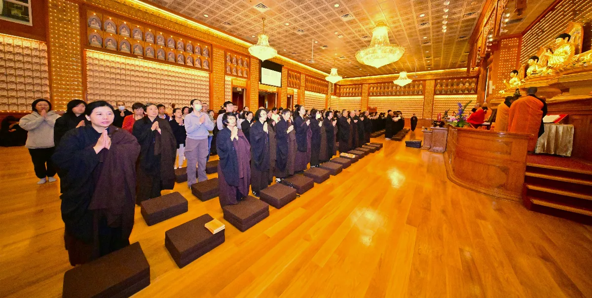 Triple Gem Refuge Ceremony Leads Hearts Home at Fo Guang Shan Toronto